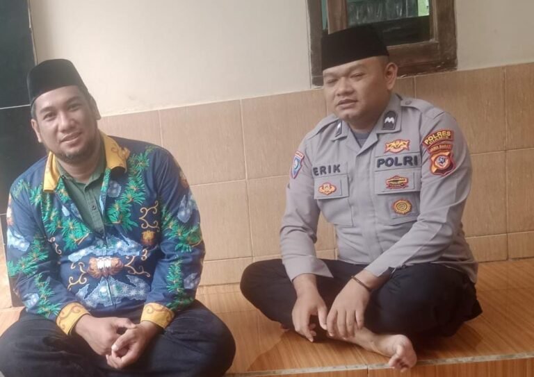 Perkuat Silaturahmi, Polsek Sukadana Jalin Kedekatan dengan Tokoh Agama Desa Bunter