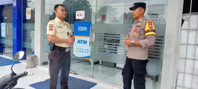 Polsek Banjarsari Berikan Binluh Satpam Perbankan Antisipasi Gangguan Kamtibmas