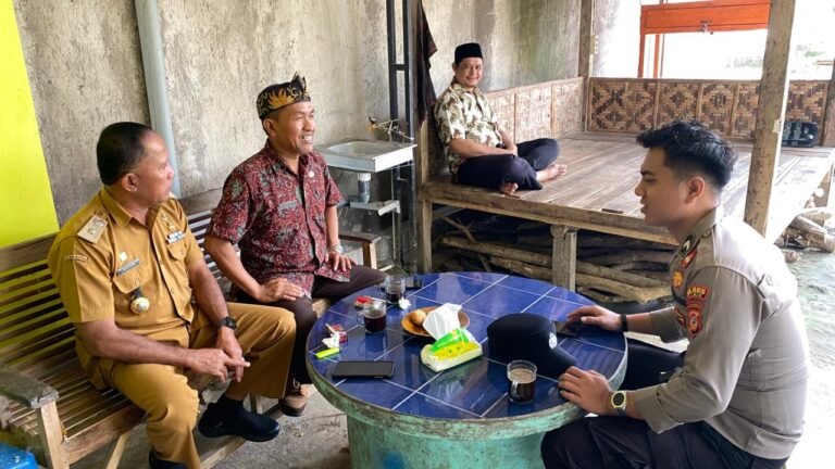 Cooling System, Polsek Banjarsari Polres Ciamis Koorkom ke Tokoh Desa Banjaranyar