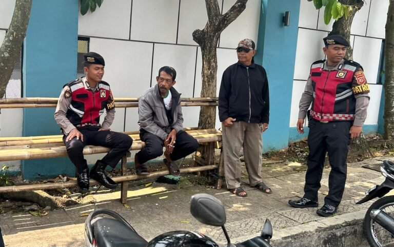 Polres Ciamis Intensifkan Patroli Dialogis, Warga Apresiasi Kehadiran Polisi di Tengah Aktivitas Masyarakat