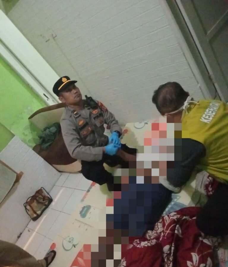 Polres Garut Lakukan Olah TKP Kasus Gantung Diri di Karangpawitan