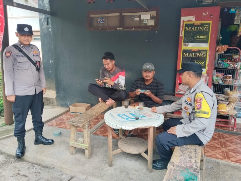 Polsek Kawali Intensifkan Patroli Dialogis, Wujudkan Rasa Aman di Tengah Masyarakat