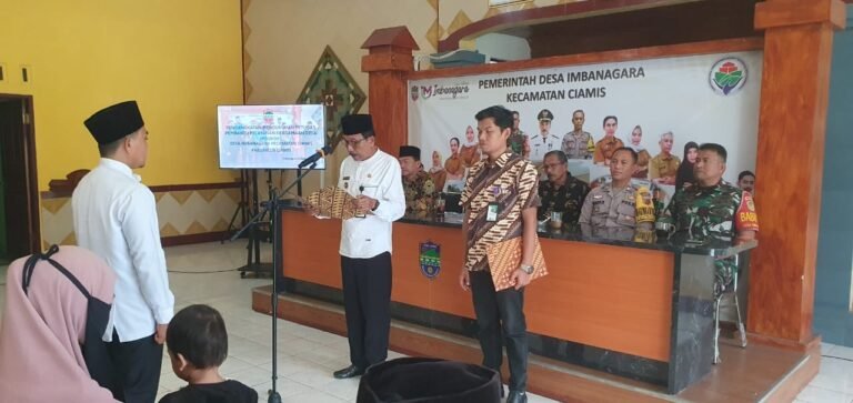 Soliditas Polri dan Pemerintah, Polsek Ciamis Hadiri Pengukuhan Petugas Keagamaan di Imbanagara