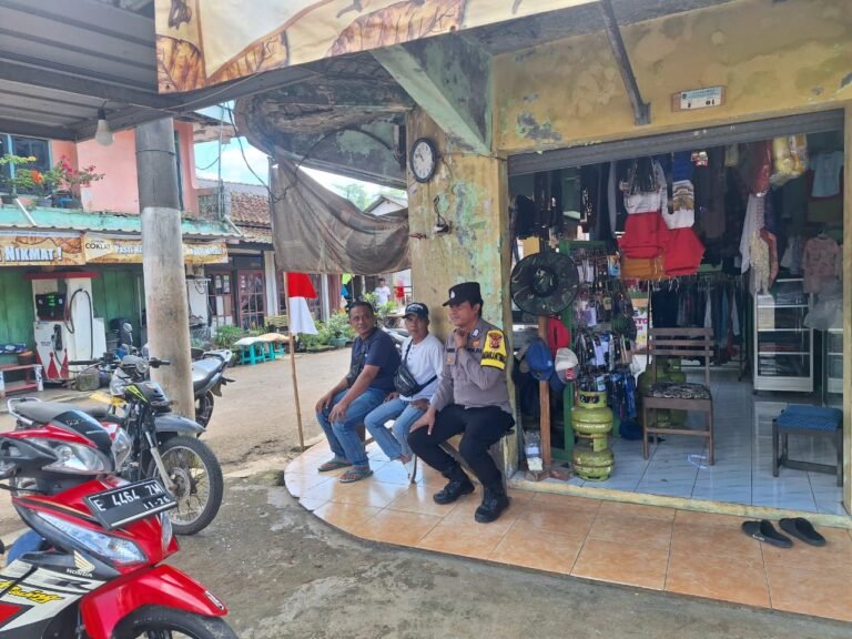 Bhabinkamtibmas Aktif Jalin Silaturahmi, Kapolres Ciamis Dorong Sinergi Polisi dan Masyarakat Ciptakan Kamtibmas Kondusif