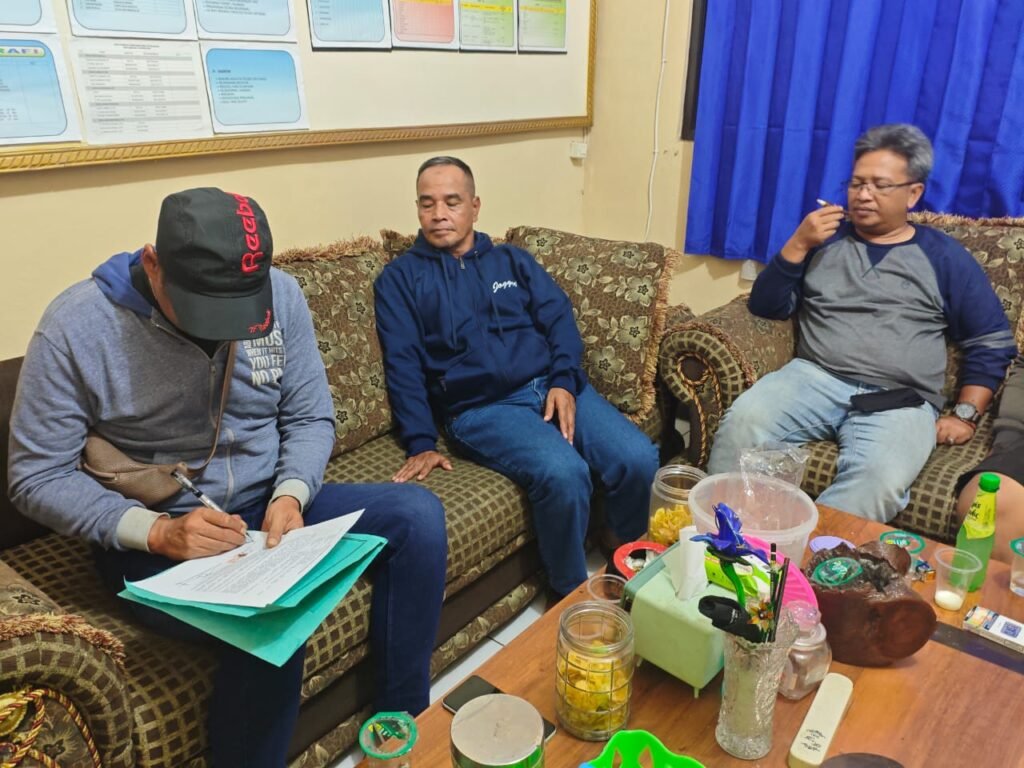 Mediasi Berhasil, Polsek Cijeungjing Selesaikan Kasus Pengrusakan Atribut Pemuda Pancasila