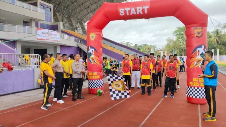 Ratusan Personel Polres Ciamis Ikuti Tes Samjas dan Bela Diri Polri