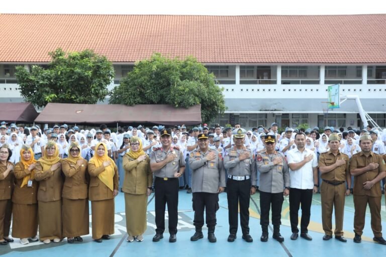 Generasi Muda Harapan Bangsa, Kapolda Sumut Motivasi Siswa SMA Negeri 1 Medan