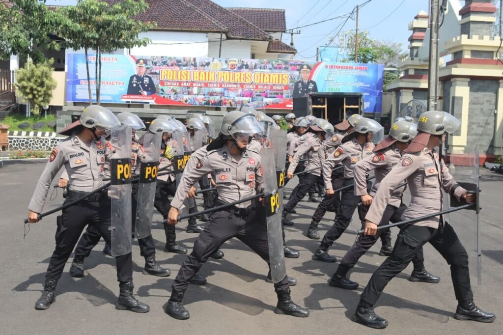 Sat Samapta Polres Ciamis Dipersiapkan Antisipasi Serangan Fisik ke Makopolres Ciamis