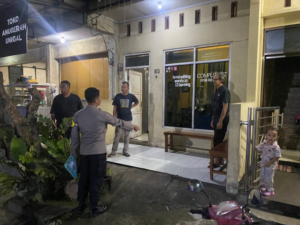 Polsek Ciamis Olah TKP Pencurian Motor Honda Vario di Baregbeg