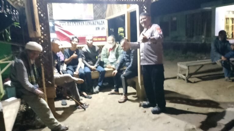 Polsek Limbangan Kontrol Poskamling Demi Wujudkan Keamanan Lingkungan