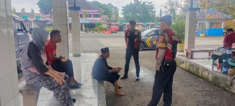 Jaga Harkamtibmas, Sat Samapta Polres Ciamis Datangi Kawasan Terminal Ciamis