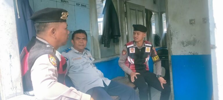 Jaga Harkamtibmas, Sat Samapta Polres Ciamis Datangi Pos Pantau Dishub Ciamis