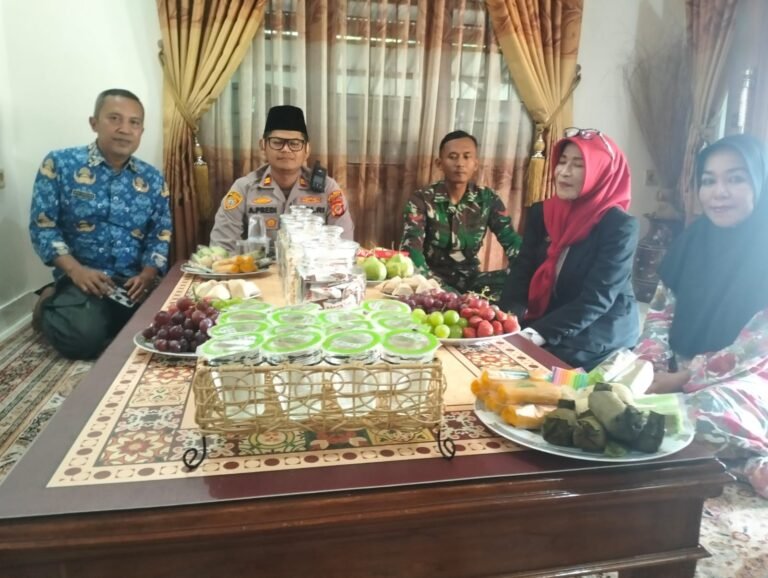 Polres Ciamis Jalin Silaturahmi dengan Ponpes Miftahul Huda Utsmaniyah, Wujud Sinergi Polisi dan Ulama untuk Jaga Kondusivitas Wilayah