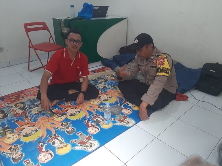 Polsek Cikoneng Dekat dengan Warga, Kapolres Ciamis Dorong Sinergi Jaga Kamtibmas di Desa Gunungcupu
