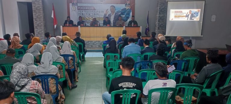 Polsek Sukadana Polres Ciamis Kawal Kegiatan Pengawasan Penyelenggaraan Pemerintahan Tahun Anggaran 2025 di Desa Margaharja