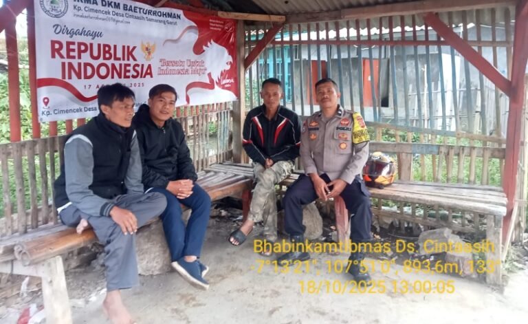 Bhabinkamtibmas Desa Cintaasih Laksanakan Kegiatan Ngariung Kamtibmas Bersama Warga
