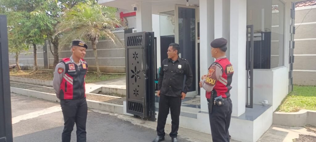 Cipkon Kamtibmas, Sat Samapta Polres Ciamis Patroli Dialogis ke Perum Buana Seodirman