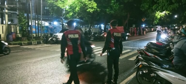 Cipkon Kamtibmas, Pasukan Patroli Roda 4 Polres Ciamis Datangin Islamic Center Ciamis