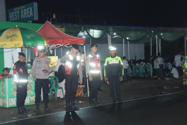 Peran Aktif Polri dalam Pengamanan Peringatan Hari Santri Nasional 2025 di Kabupaten Ciamis
