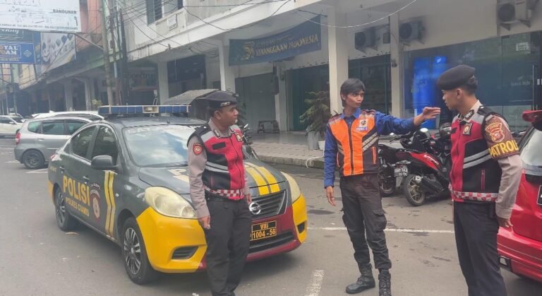 Sat Samapta Polres Ciamis Tingkatkan Keamanan Lewat Himbauan Kamtibmas di Area Terminal, Warga Apresiasi Kehadiran Polisi