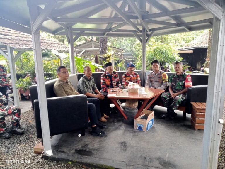 Polsek Ciamis Hadiri Milangkala Laskar Merah Putih ke-25, Wujud Sinergi Polri dan Organisasi Masyarakat dalam Menjaga Kondusivitas Daerah