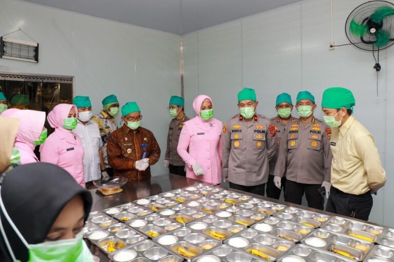Polri Hadir untuk Anak Negeri, SPPG Polres Padangsidimpuan Siap Dukung Program Makan Bergizi Gratis