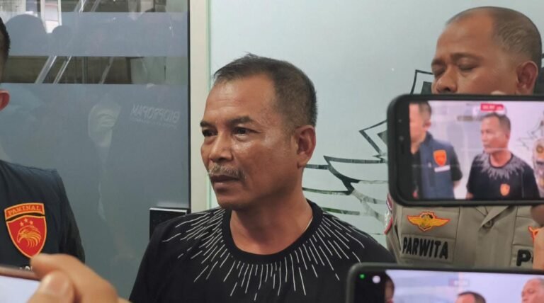 KSOP Utama Belawan Gelar Konferensi Pers Usai penggeledahan.oleh Kejati SumutOktober 30, 2025