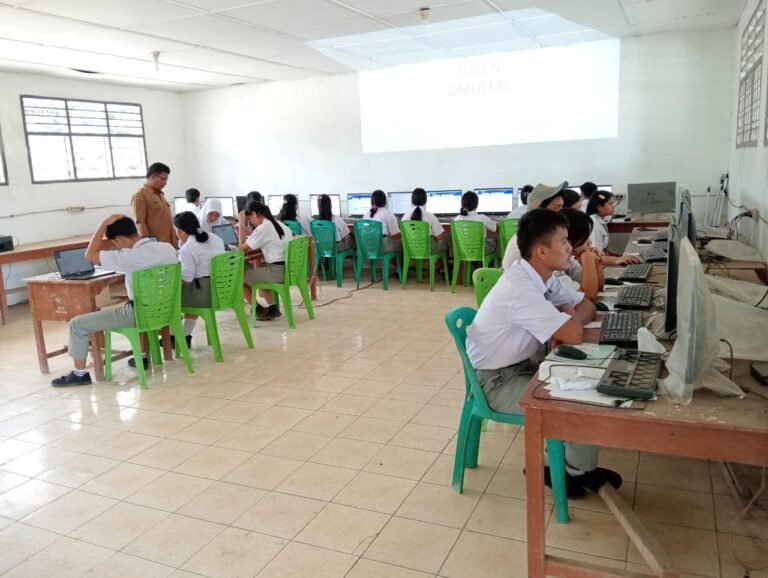 Mantap SMAN 1 Silau Kahean Melaksanakan TKA Gelombang I Aman Dan Tertib