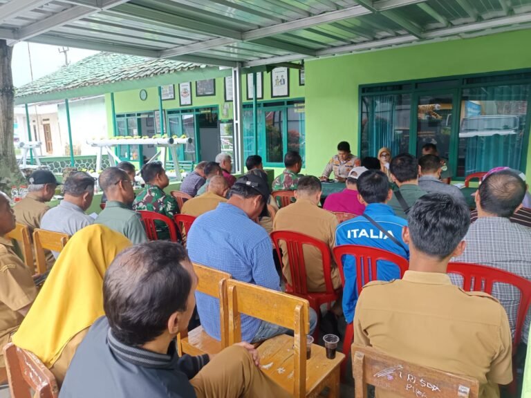 Polsek Cihaurbeuti Ikuti Rakor Pembentukan Koperasi Merah Putih di se Kecamatan Cihaurbeuti