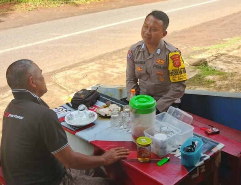 Perkuat Sinergitas, Polsek Sukadana Polres Ciamis Koorkom Kamtibmas ke Tokoh di Sukamanah