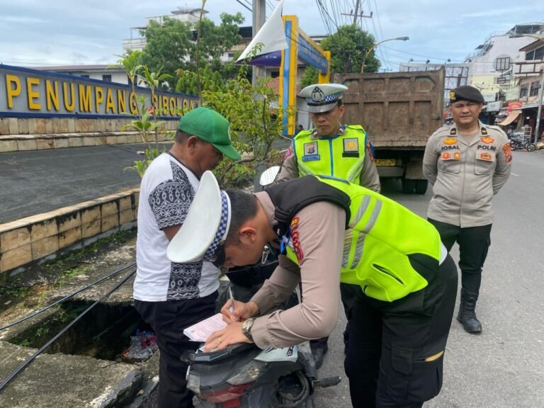 Operasi Zebra Toba 2025 Hari Kedua: Intensitas Edukasi dan Pengawasan Lalu Lintas di Sumut Semakin Ditingkatkan