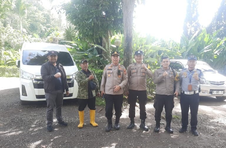 Kapolsek Samarang AKP Hilman Nugraha.,S.H. Pimpin Apel Dan Patroli Gabungan Dalka Cipta Kondisi