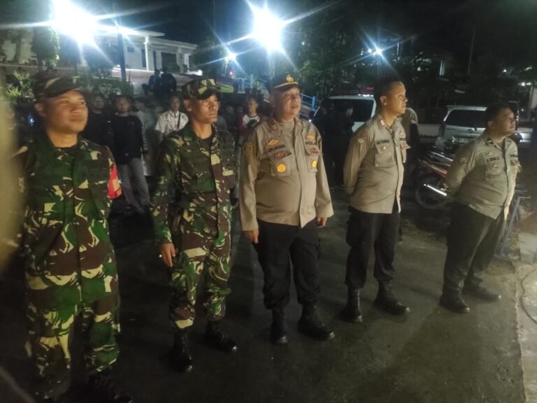 Polres Ciamis Hadiri Konser Nada dan Dakwah di Ponpes Darussalam untuk Perkuat Syiar Islam dan Keamanan Kegiatan Masyarakat