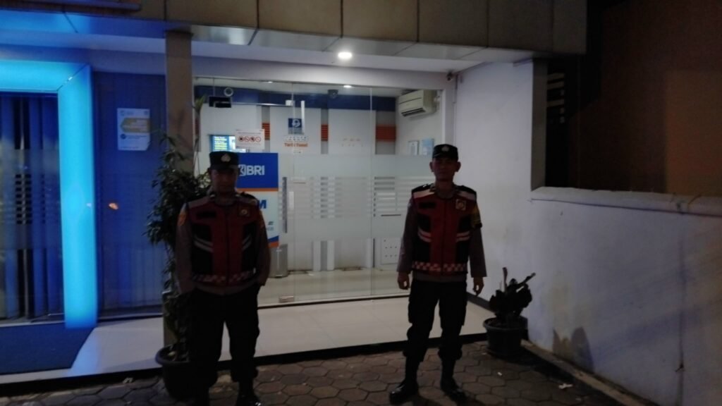 Polsek Cihaurbeuti Tingkatkan Patroli KRYD, Warga Apresiasi Kehadiran Polisi di Wilayah Rawan