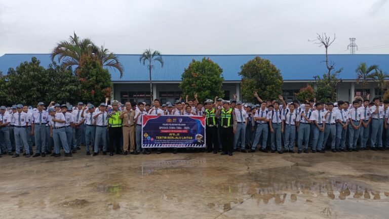 Sat Lantas Polres Pelabuhan Belawan Sosialisasikan Ops Zebra Toba 2025 di SMA Negeri 16 Medan