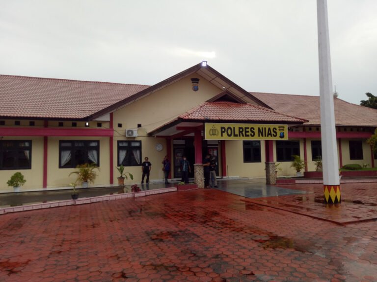 Pantauan Terbaru Polres Nias: Akses Laut Beroperasi Kembali, Listrik Stabil, Jaringan Masih Gangguan