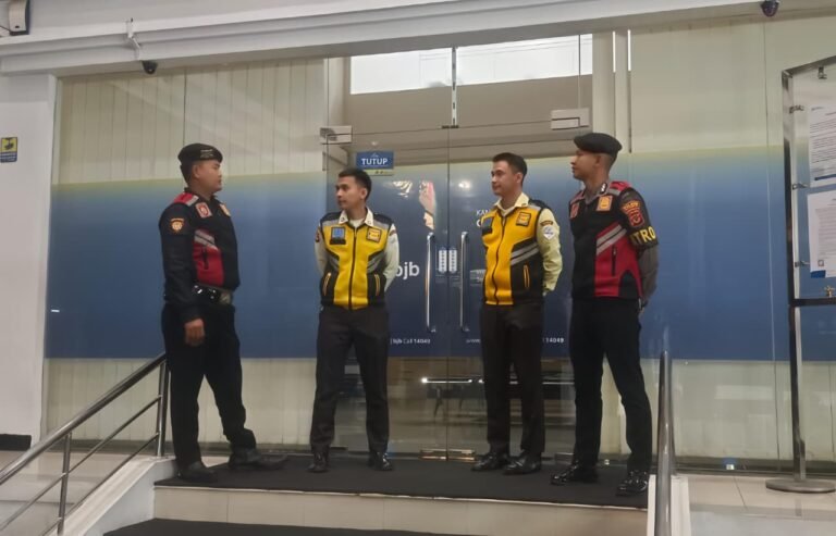 Polres Ciamis Tingkatkan Keamanan Melalui Patroli Dialogis Sat Samapta, Warga Rasakan Manfaat Kehadiran Polisi di Lokasi Rawan