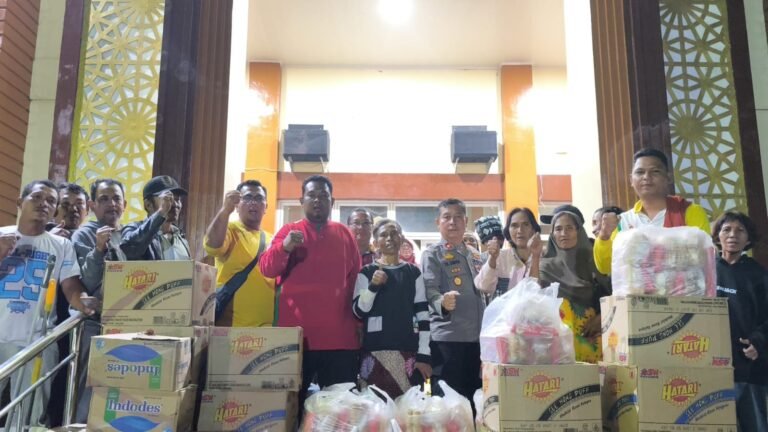 Polres Pelabuhan Belawan Dirikan Posko Bantuan Korban Banjir di Taman Warna-Warni Martubung