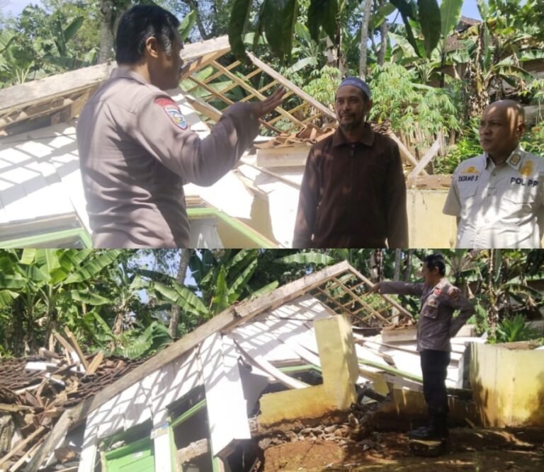 Polsek Caringin Lakukan Mitigasi dan Pengecekan Pergeseran Tanah di Kp. Pasantren, Dua Rumah Rusak Berat