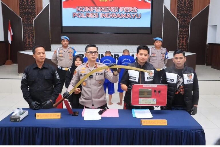 Polisi Ringkus Komplotan Begal Remaja, Dua Pelaku Utama dan Satu Penadah Diamankan.