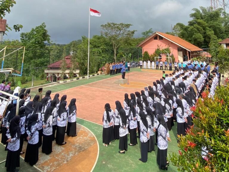 Kapolsek Panawangan Polres Ciamis Ikuti Upacara 6 Peringatan HBN di Tingkat Kecamatan