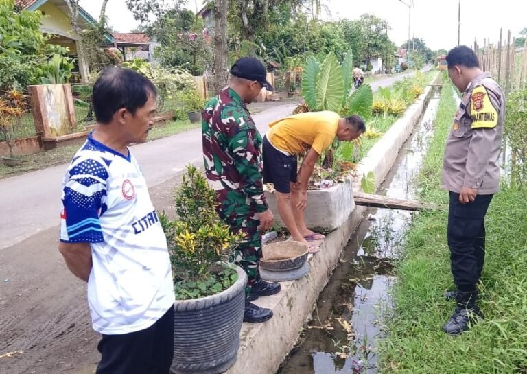 Perkuat Sinergitas, Polsek Lakbok Polres Ciamis Koorkom Kamtibmas ke Pelaku Usaha Gula Merah