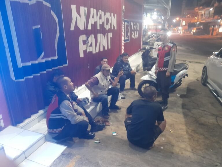 Cipkon Kamtibmas, Polsek Rajadesa Polres Ciamis Patroli Dialogis Hingga ke Pemukiman Warga