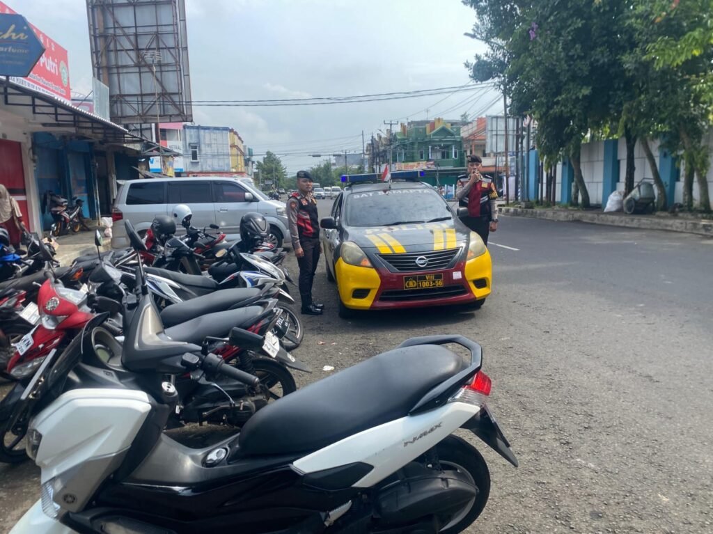 Polres Ciamis Laksanakan Patroli Himbauan Kamtibmas di Area Pasar, Hadirkan Rasa Aman dan Perkuat Kedekatan dengan Masyarakat