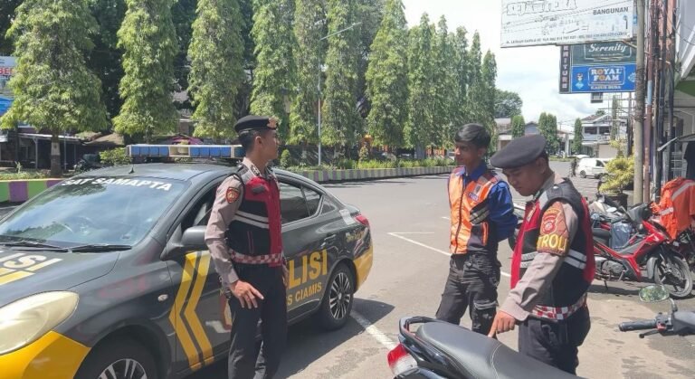 Polres Ciamis Intensifkan Himbauan Kamtibmas di Kawasan Ruko Pasar, Polisi Hadir Cegah Kriminalitas