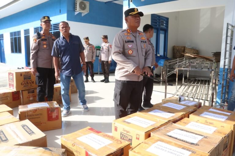 Kapolres Simalungun Lepas 1.620 Paket Bantuan untuk Korban Siklon Tropis, Hasil Masakan Dapur Umum Selama Dua Hari