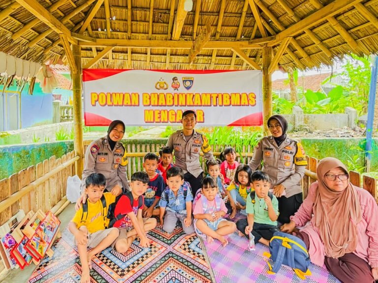 Polsek Ciamis Perkuat Peran Edukatif Melalui Program Bhabinkamtibmas Mengajar, Wujud Kepedulian Polri terhadap Anak Panti Asuhan