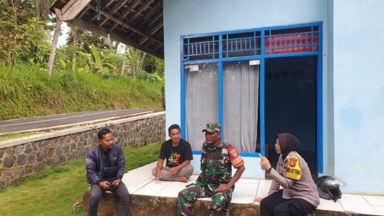 Polsek Ciamis Perkuat Sambang Warga, Bangun Sinergi Jaga Kamtibmas di Desa Pusakanagara
