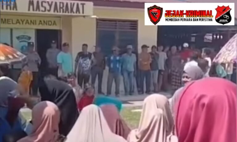 Terduga Bandar Narkoba Dilepas, Polsek Muara Batang Gadis Madina Dibakar Massa
