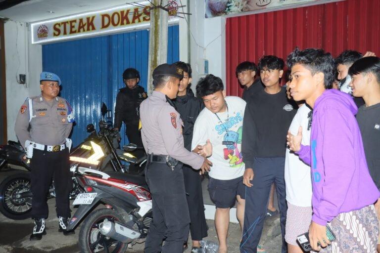 Berikan Rasa Nyaman, Polres Ciamis Lakukan Patroli KRYD Skala Besar Selama Ops Lilin Lodaya 2025